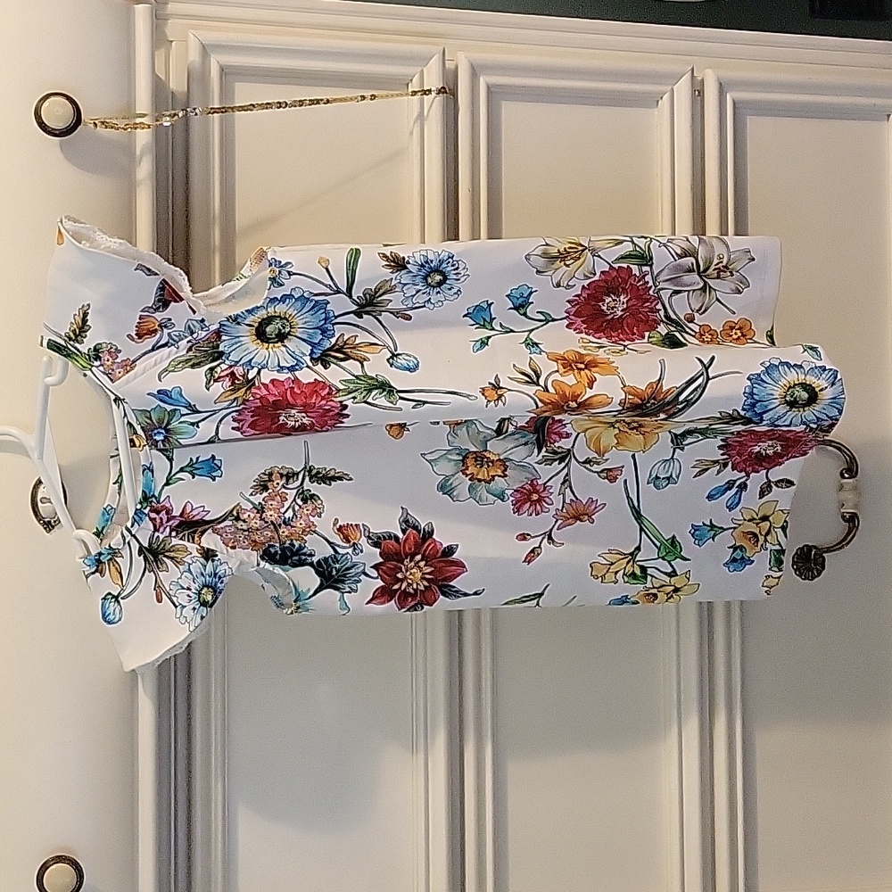 Hannah Banana floral dress 4